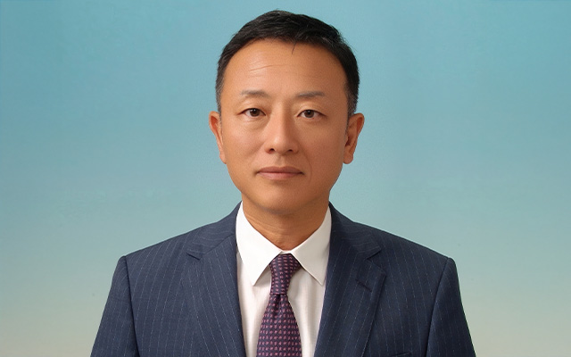前川建設株式会社　専務取締役　前川 真一郎